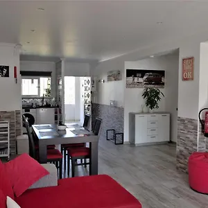 Albufeirasun, Arrive As A Guest Leave As A Friend. Albufeira